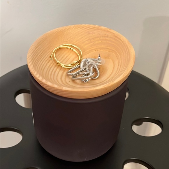 NWT Pumice/frosted glass jar with wooden lid by haven, dark grey/black - Picture 4 of 11